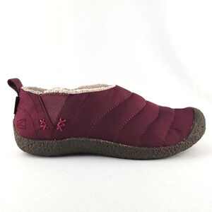 Keen Women's Howser II Quilted Fleece Lined Slip On Slipper Maroon 7